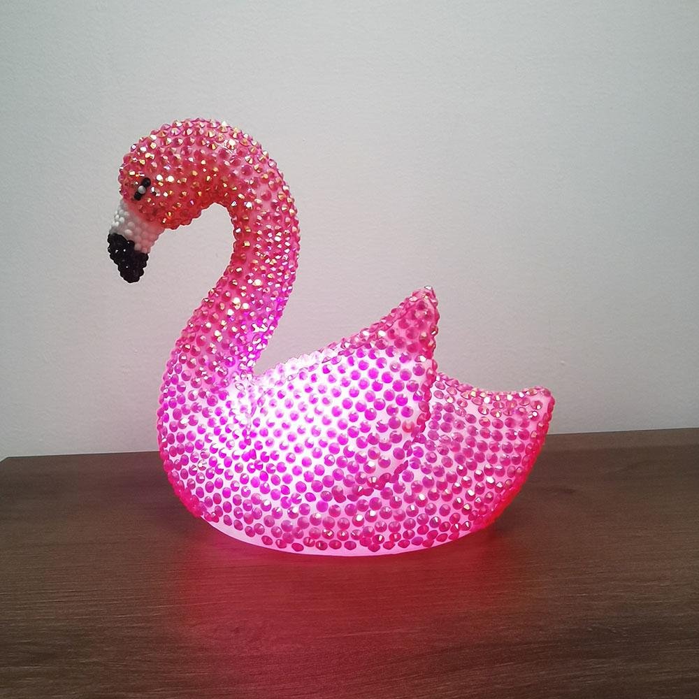 DIAMOND PAINTING FlAMINGO LED LICHT